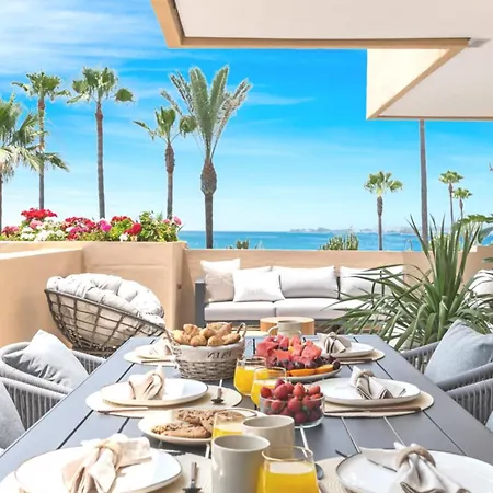 Apartment Palmeras Pool Direct Access To The Beach Estepona